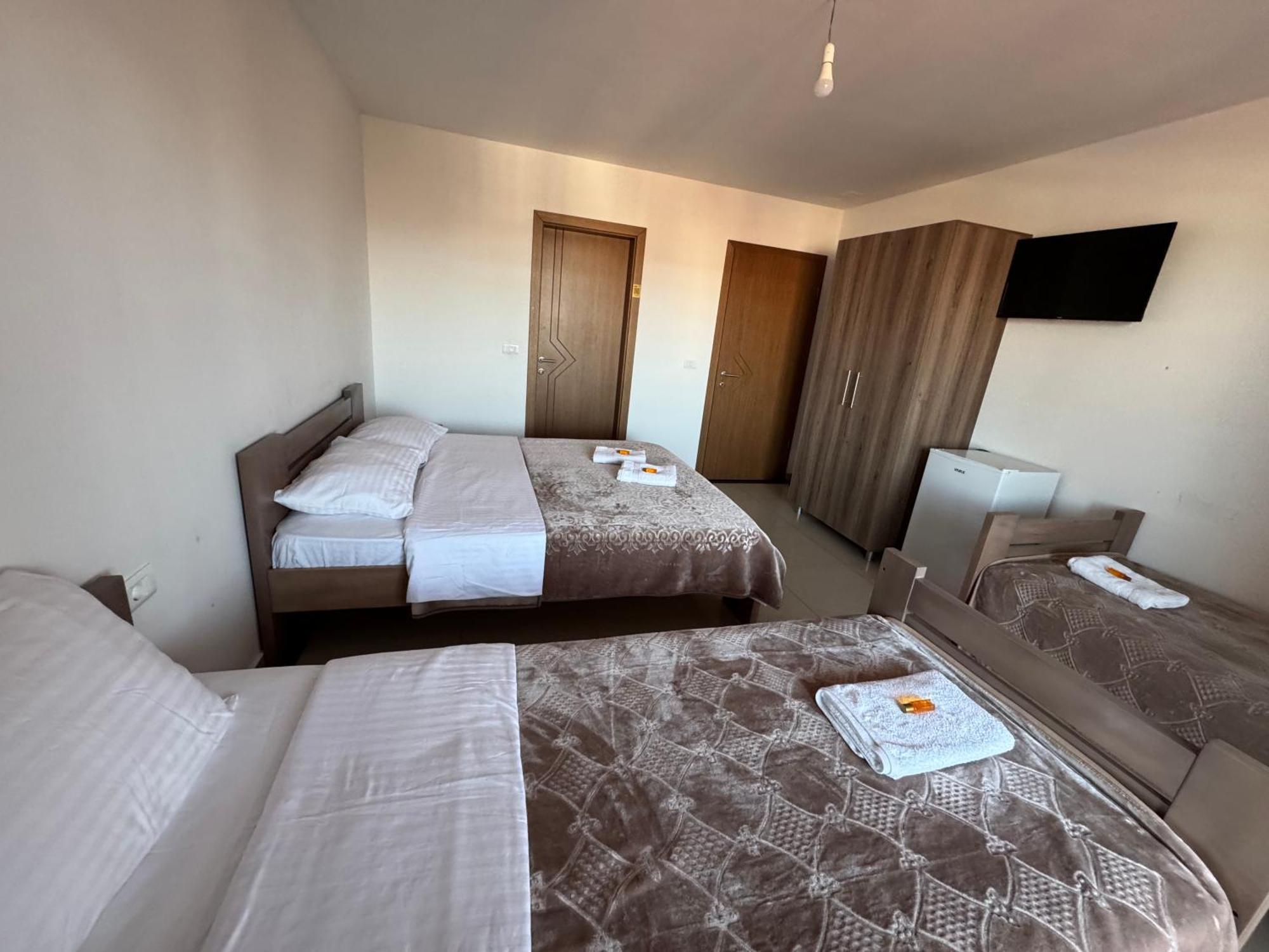 Hotel Majestic Struga Exterior foto